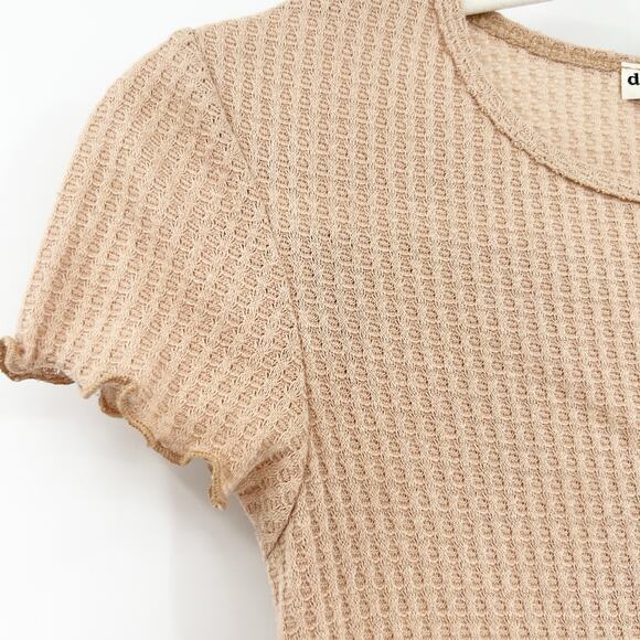 Dippin Daisys Womens Strut Waffle Crochet Short Sleeve Crop‎ Top Baby Tee XS - Picture 3 of 6